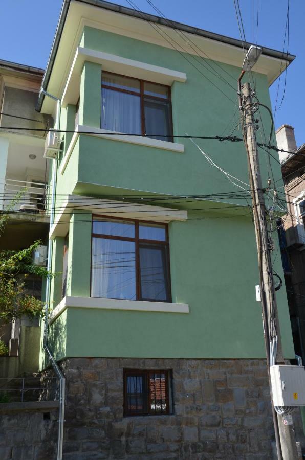Our House In The Town Apartment Veliko Tarnovo Luaran gambar